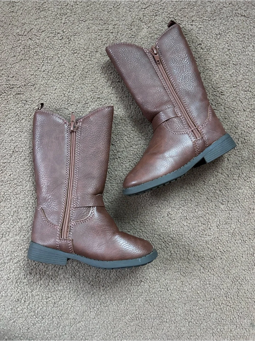 Baby Girl Size 8 Osh Kosh Lumi Brown Boots Riding Boots “Leather” Look Zip Sides